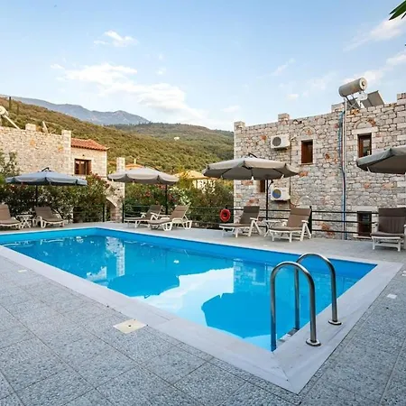 Mani Seastone Luxury Villas - Escape By The Pool Villa *
