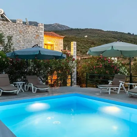 Mani Seastone Luxury Villas - Escape By The Pool 빌라