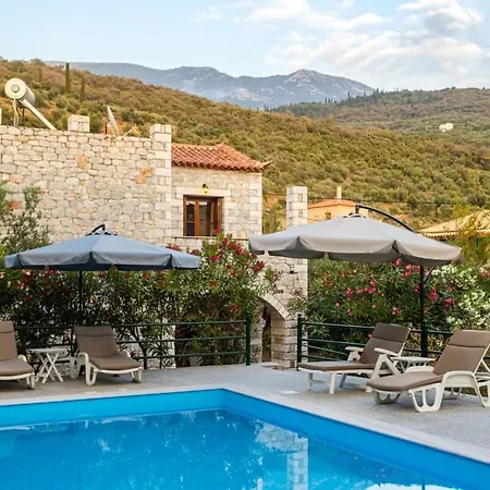 Mani Seastone Luxury Villas - Escape By The Pool *
