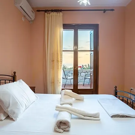 Mani Seastone Luxury Villas - Escape By The Pool * Kotronion (West Mani)