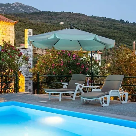 Mani Seastone Luxury Villas - Escape By The Pool * Kotronion (West Mani)
